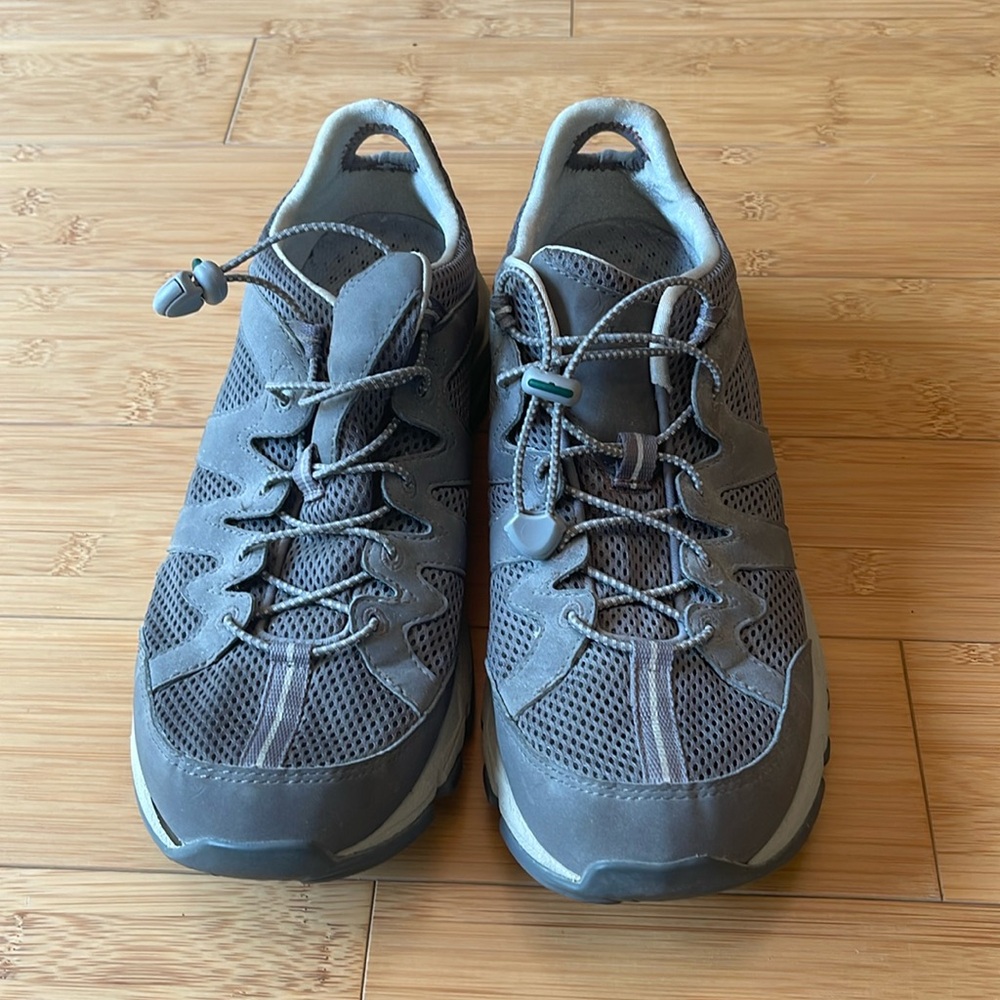 LL Bean Lightweight Gray Running Walking Shoe Men’s Size 10.5